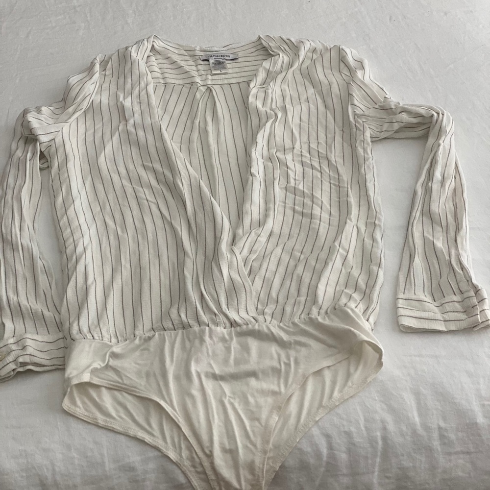 Light fabric body suit